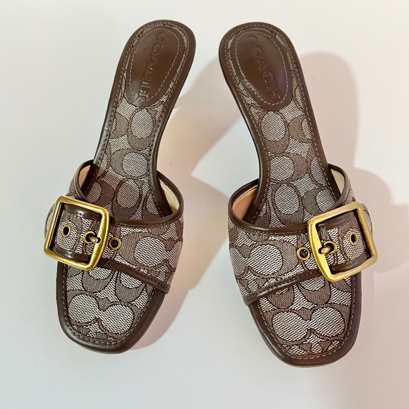 Coach - Margot Sandals - Picture 1 of 9